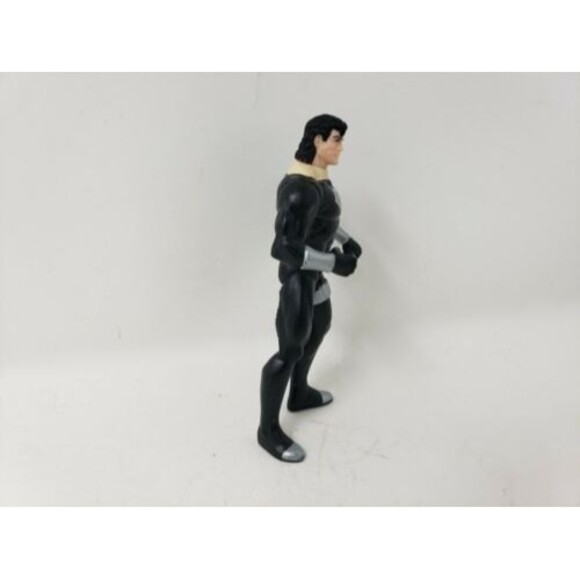 Vintage 1995 DC Comics Kryptonian Superman Black Suit Laser Action Figure - Picture 5 of 8
